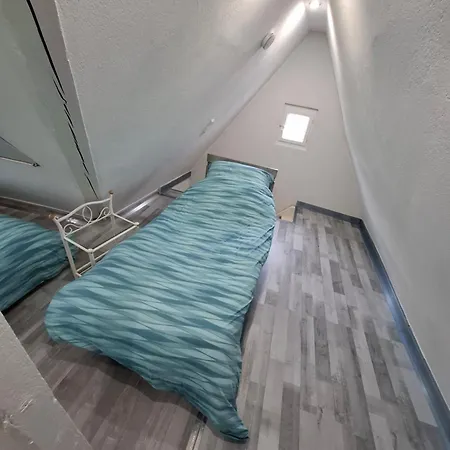 בית אירוח Grooms Gemmrigheim